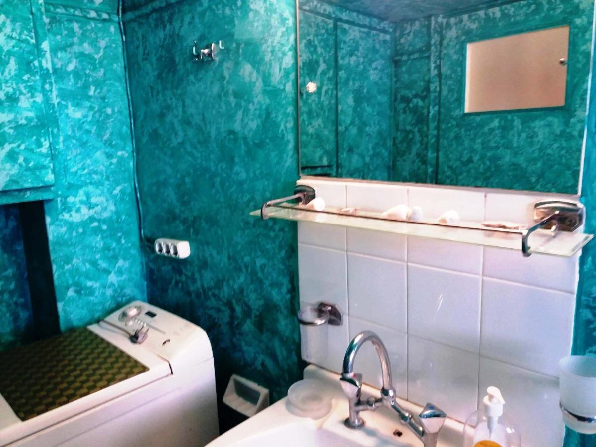 Renovated Apartment In The Center Of Athén Kültér fotó